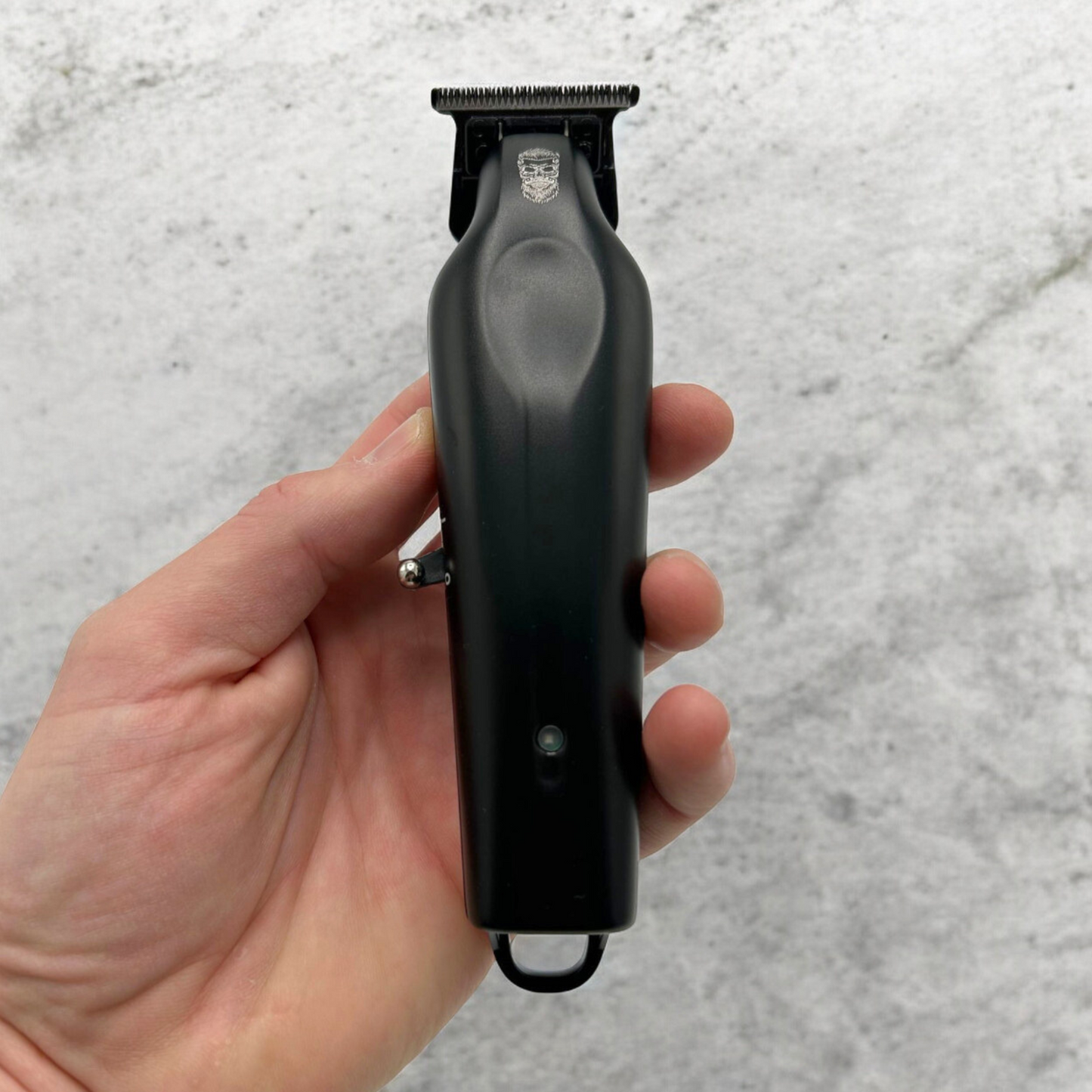 PRO DETAILER (BEARD TRIMMER)